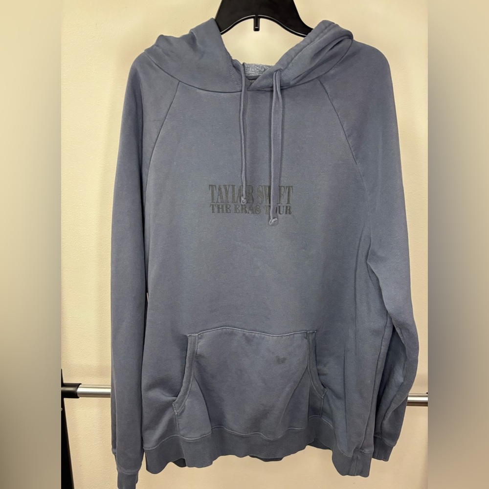 Taylor Swift The Eras Tour Hoodie Size XL - Picture 2 of 6